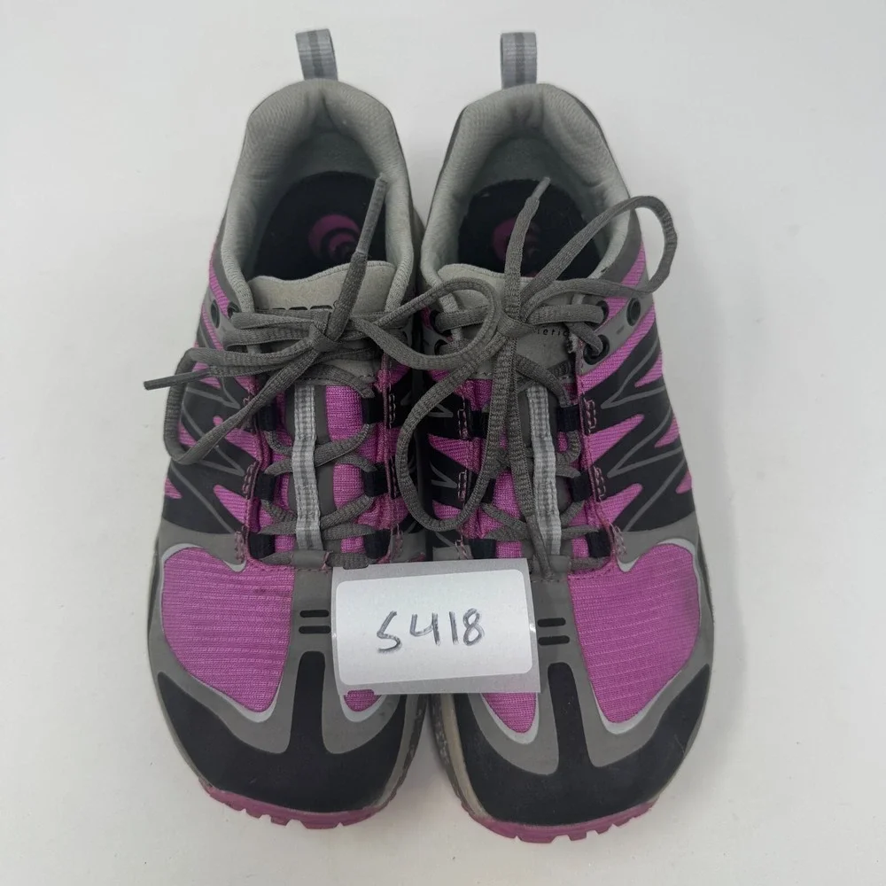 Topo Athletic Running Trail Shoes Berry Black Purple Women's Size‎ 7